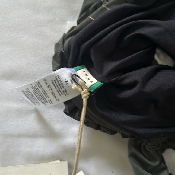 AquaBendita bikini top - Picture 7 of 8